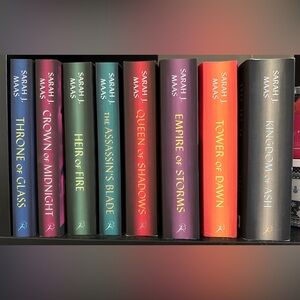 Throne of Glass full series